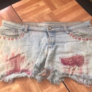 Cut off jean shorts